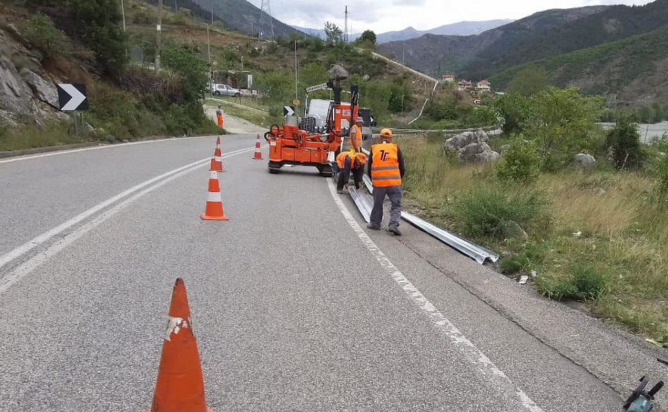 ARRSH 46 mln euro per Fier-Fratar dhe ndertimin e rruges kthesa e Berdices - Ura e Bahcallekut